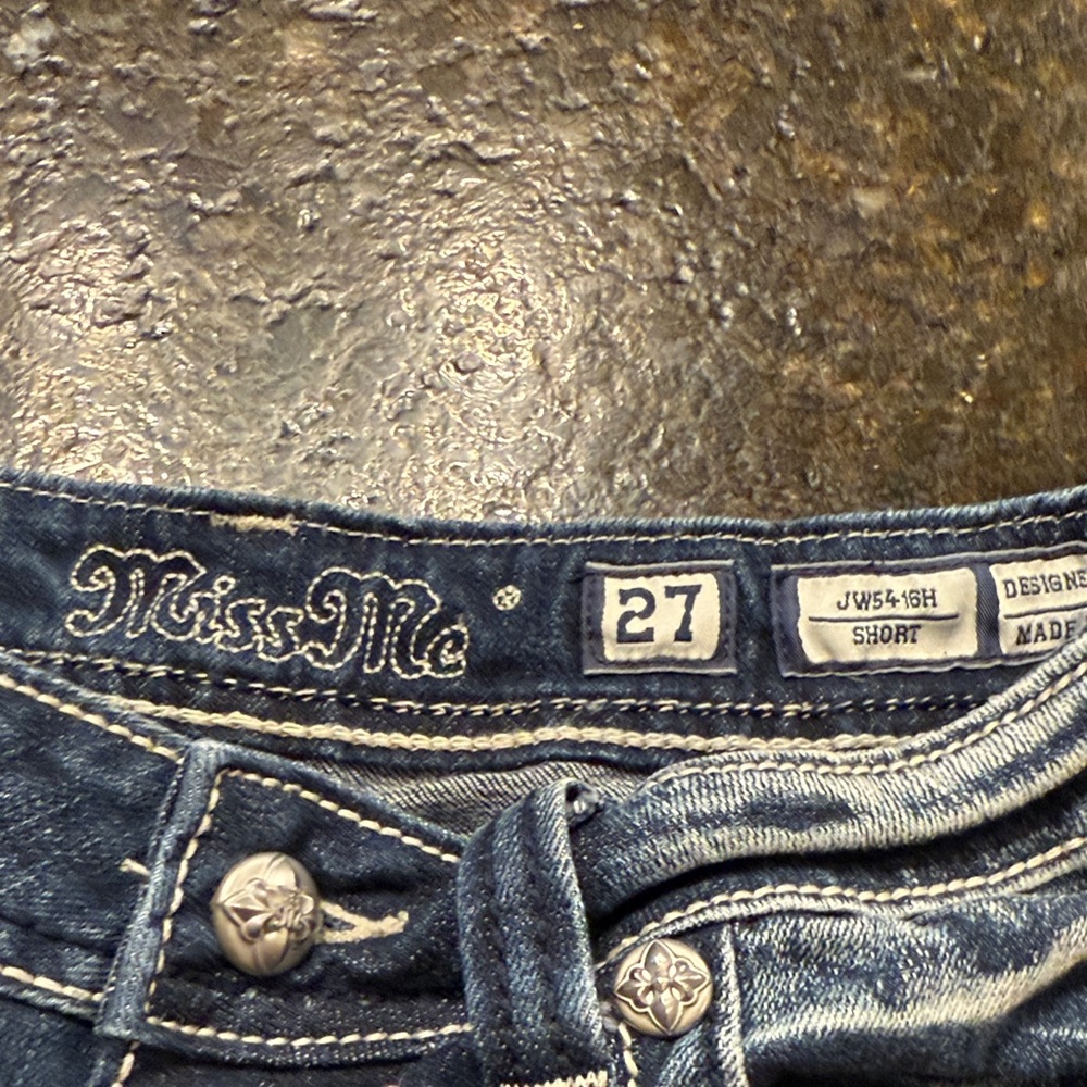 Miss Me Blue Frayed Jean Shorts - Picture 4 of 5